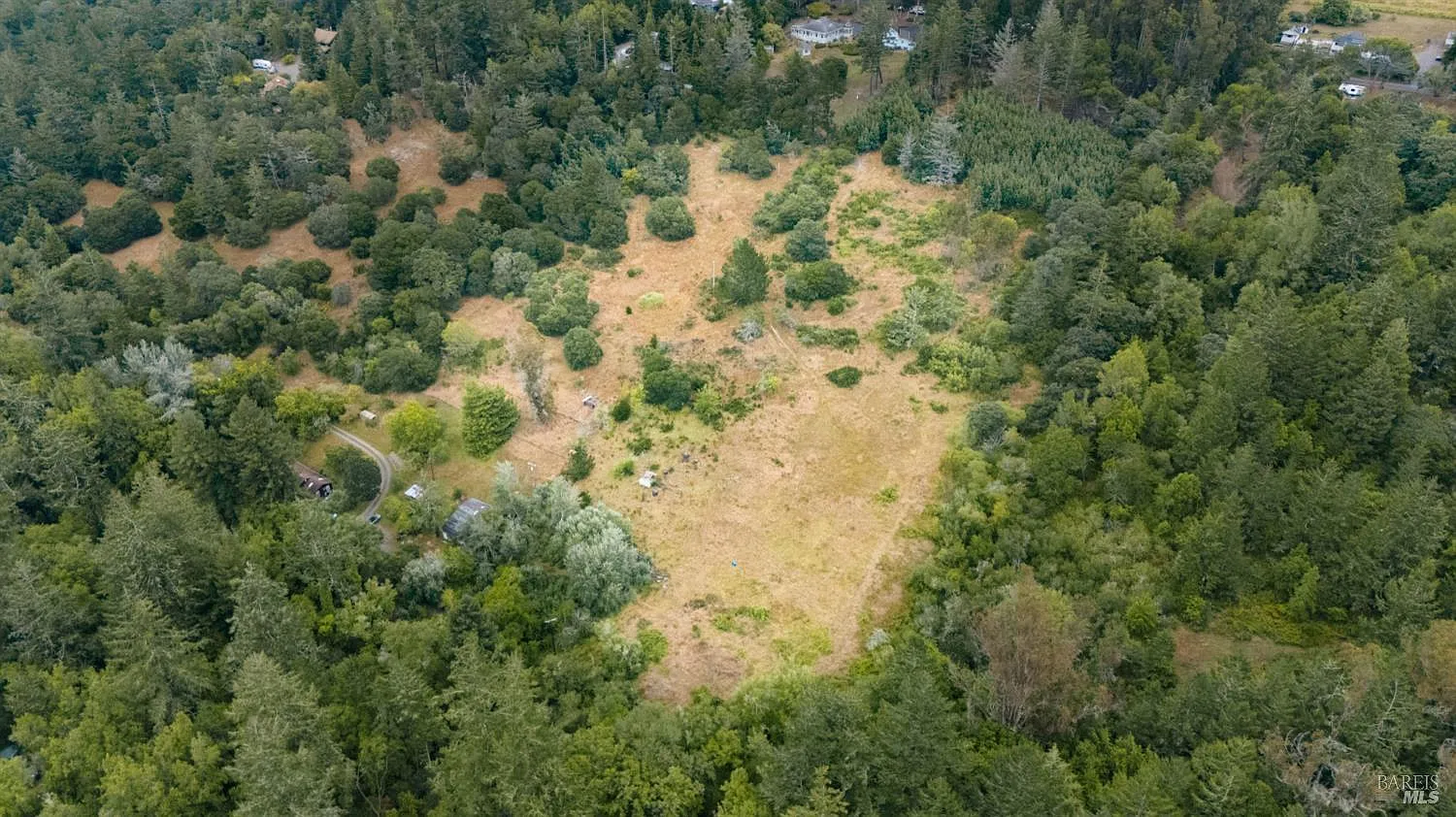 2750 Burnside Road - Photo 3