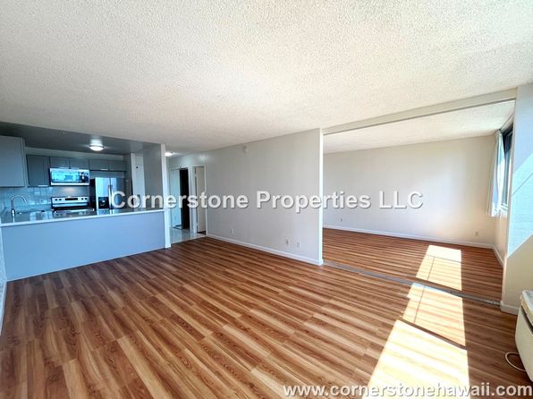 55 S Kukui St APT 1608