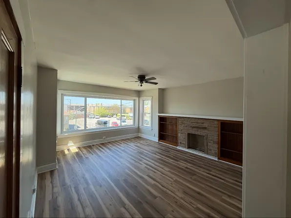 3145 N Natchez Ave APT 2, Chicago, IL 60634
