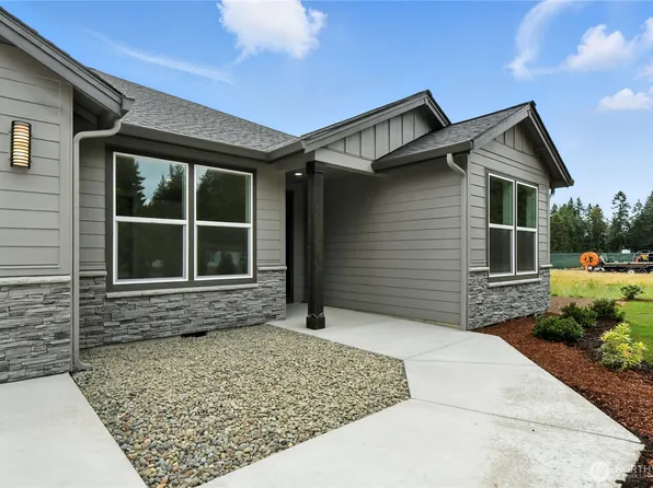 121 GASSMAN Road, Castle Rock, WA 98611