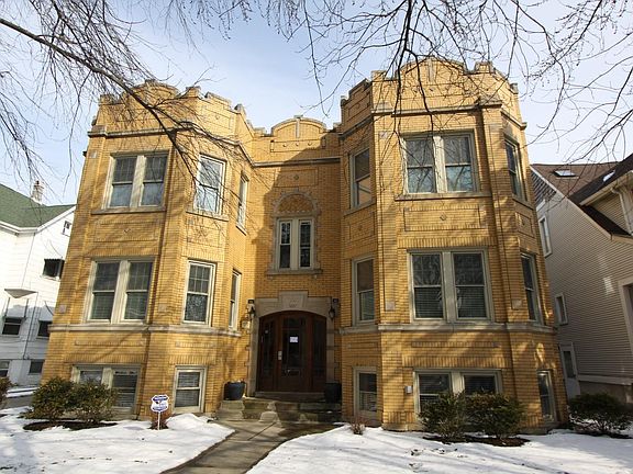 2nd image of 3931 N Kostner Ave #1S