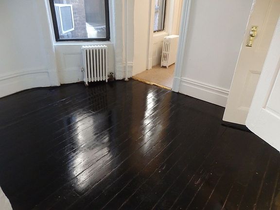 3rd image of 707 9th Ave APT 4RN
