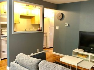 148 S Emerson St APT 204, Denver, CO 80209