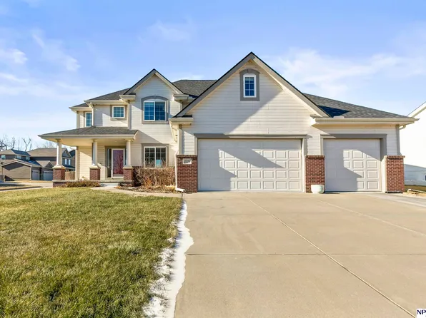 15102 S 17th St, Bellevue, NE 68123