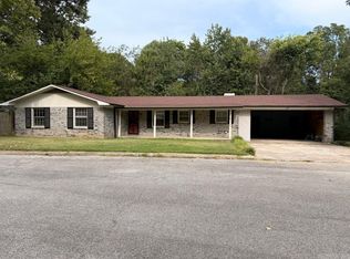 1009 Ridgetop Dr, Paragould, AR 72450