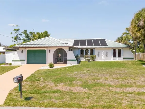 2401 Lakeview DR, LEHIGH ACRES, FL 33936