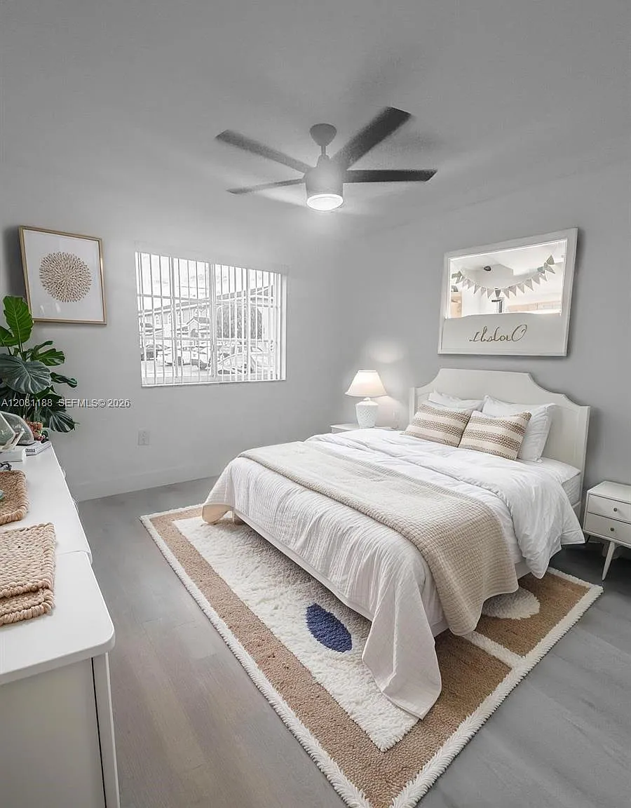 El Prado Xvi Condo — Photo 4