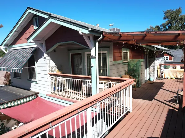 126 Center St, Jackson, CA 95642