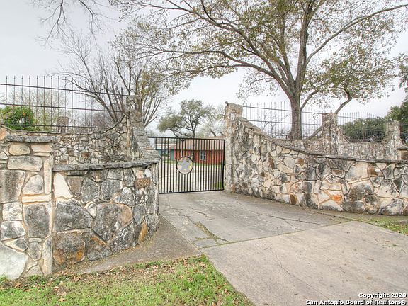2nd image of 6888 Montgomery Dr #2