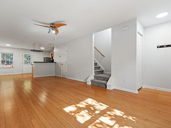 3rd image of 3406 Tarleton W