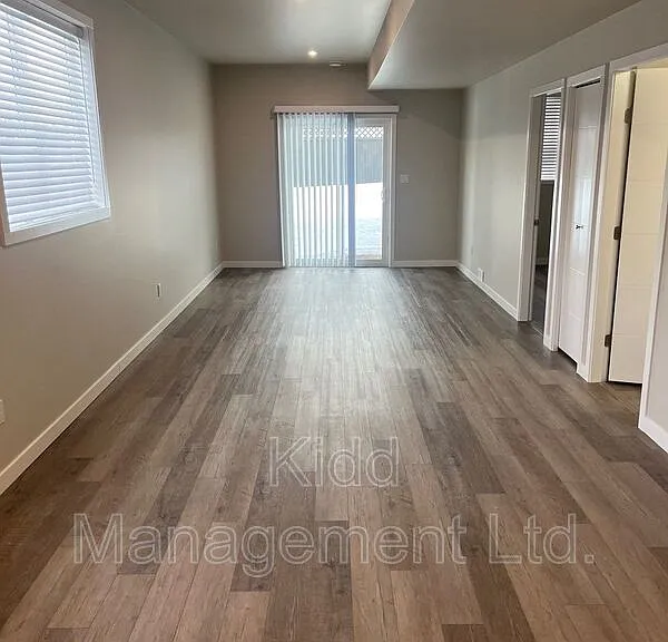 6936 Langer Cres #B — Photo 6