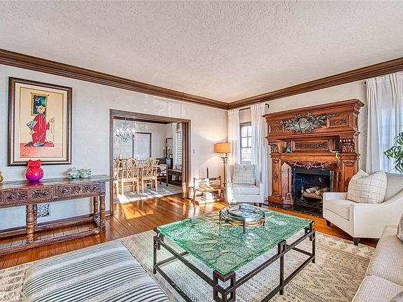 4th image of 3628 Ocean Blvd