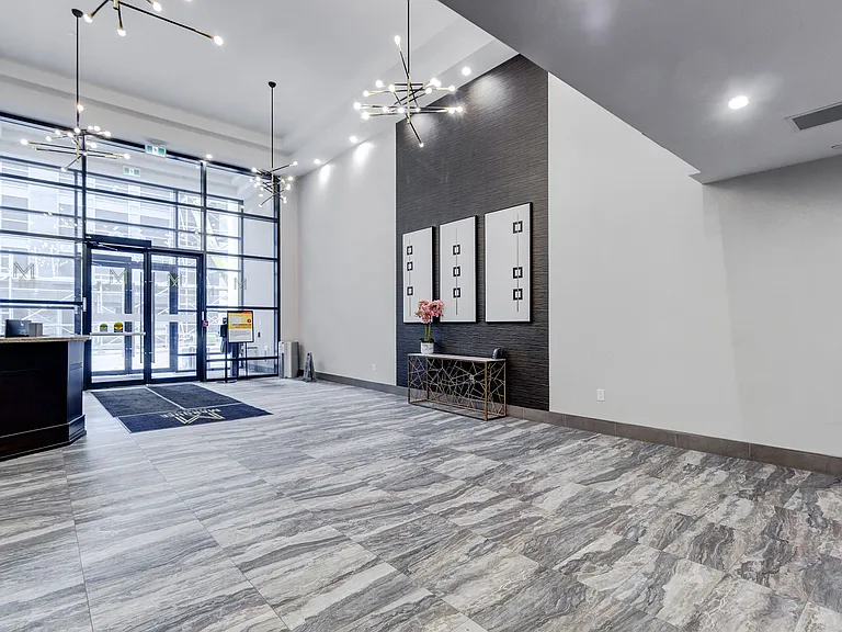 20 George St #2401 — Photo 2