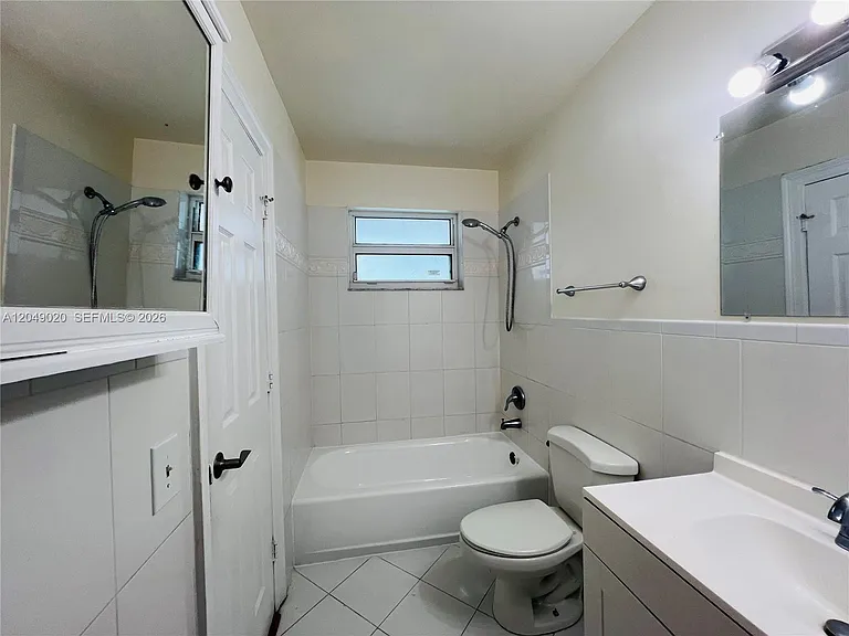 2050 NW 89th Ave #208 — Photo 17