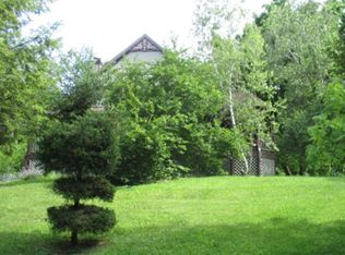 3 Court Ln, Fishkill, NY 12524