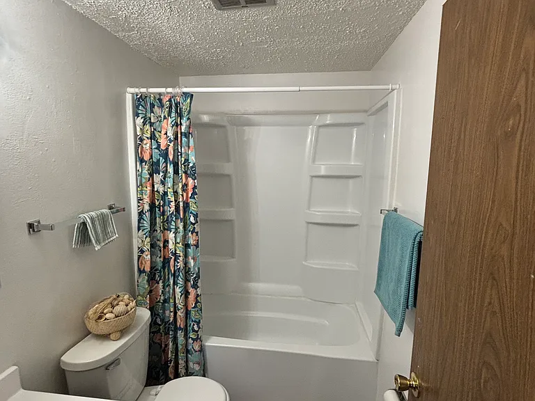 533 Parkview Ln #6_0 — Photo 5