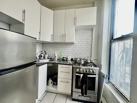 Rented by Daniel Gale Sotheby's International Realty | media 15