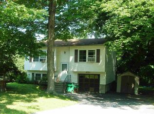 5 May Pl, Beacon, NY 12508