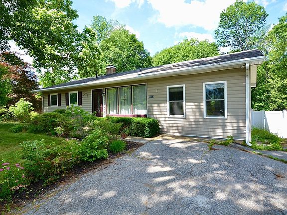 5th image of 1617 Providence Rd