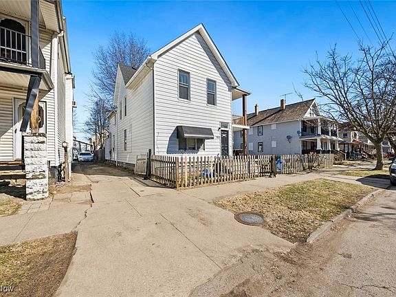 4th image of 7100 Lawn Ave