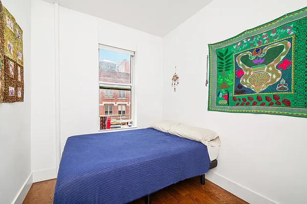 Rented by REAL New York | media 9