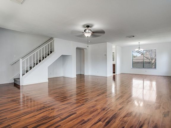 4th image of 8026 Manderly Pl