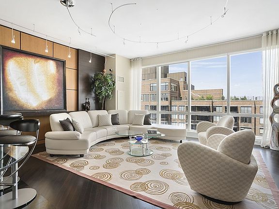 3rd image of 230 W 56th St APT 52F