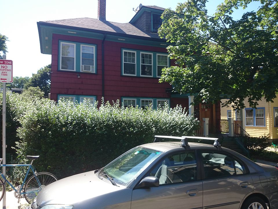 2nd image of 30 Zamora St #1