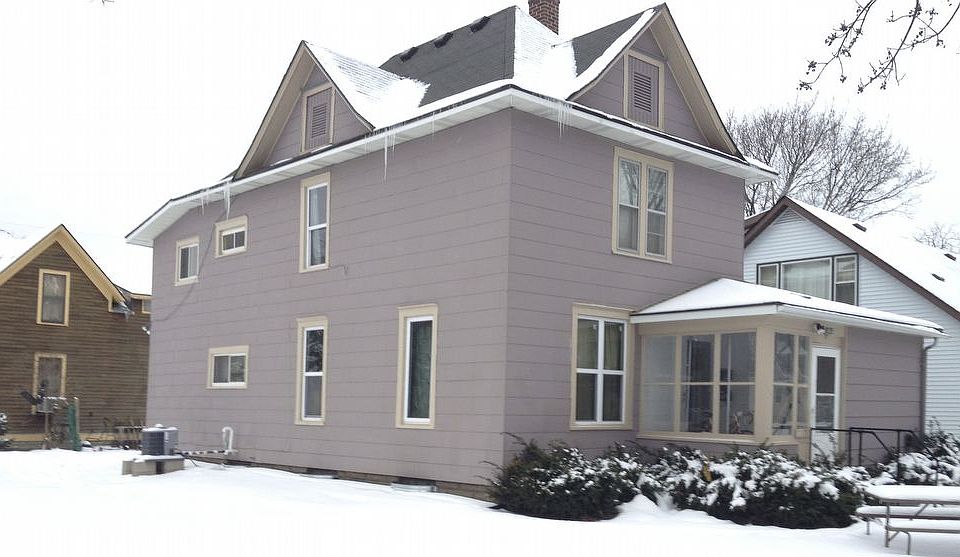 1st image of 1464 Breda Ave