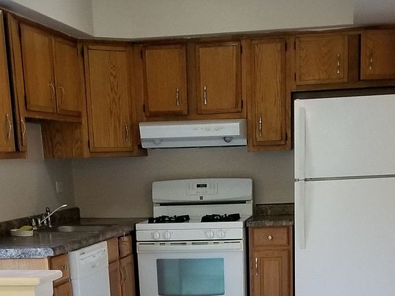 2nd image of 1800 Queensbury Cir #5734