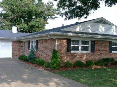 2nd image of 3521 Comanche Pl