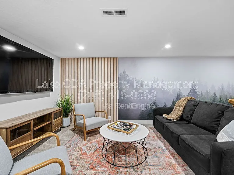 3870 N Honeysuckle Dr #B — Photo 14