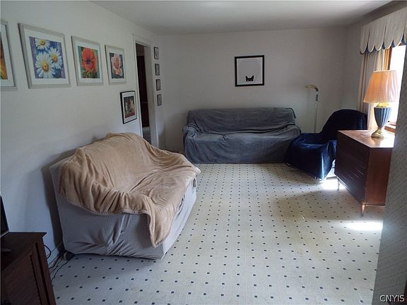 3rd image of 210 S Webber Dr
