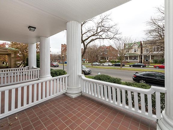 5th image of 110 N Boulevard APT 8