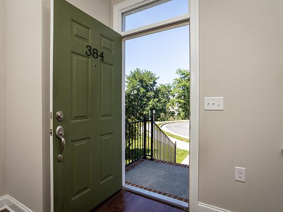 4th image of 384 Blue Stone Hills Dr