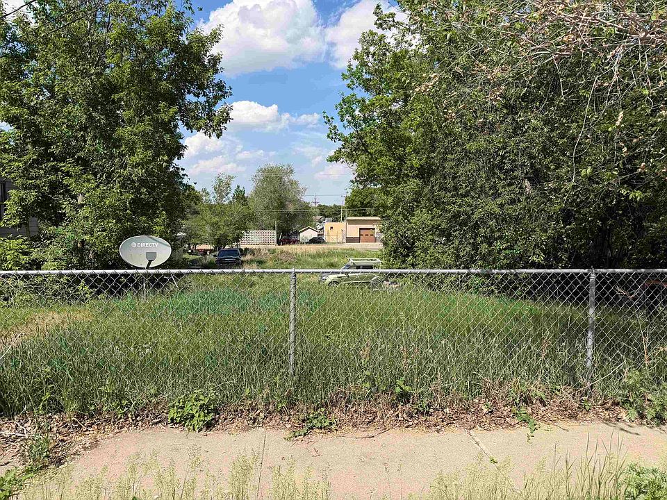 1st image of Soo St