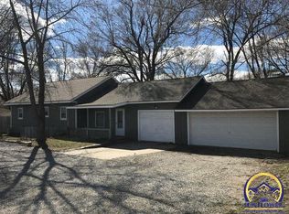 5523 NW Topeka Blvd, Topeka, KS 66617