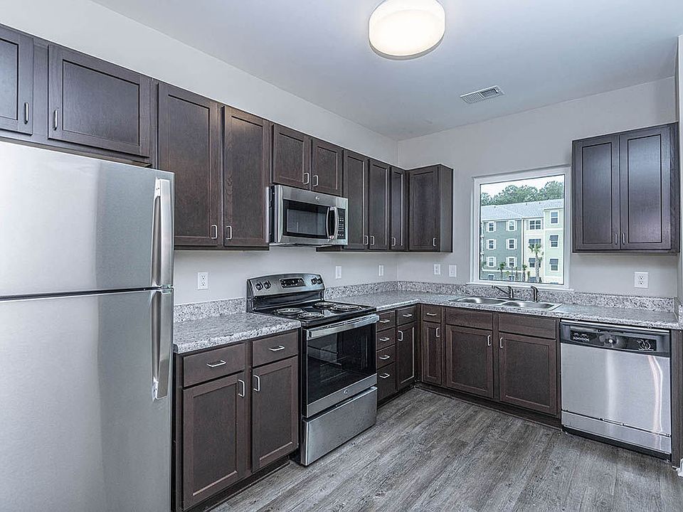 Channel Family Apartment Homes Apartment Rentals with Virtual tours