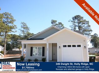 346 Dwight St, Holly Ridge, NC 28445