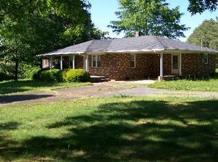 2110 Chisholm Rd, Iron City, TN 38463