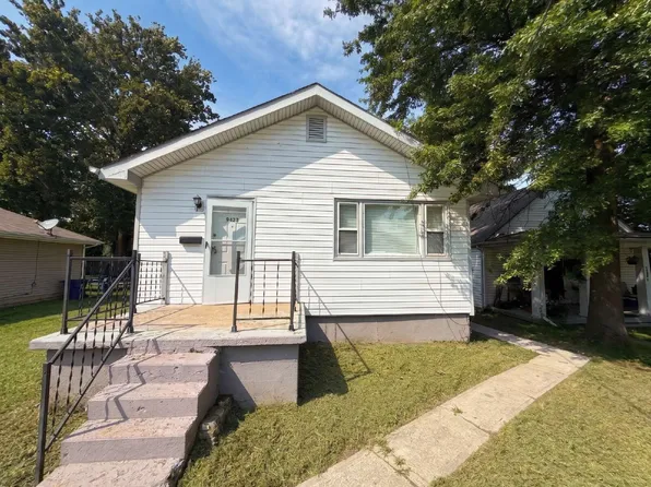 9423 Bristol Ave, Saint Louis, MO 63114