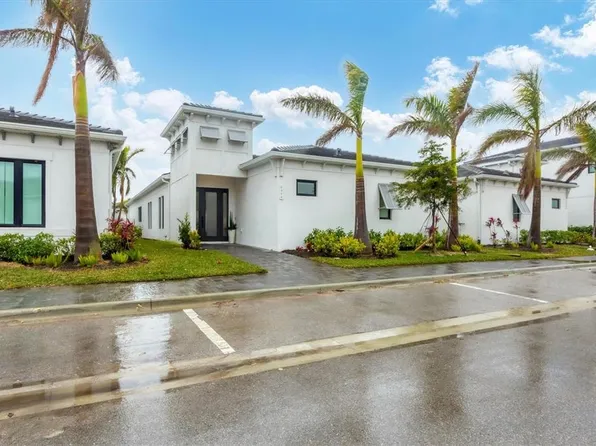 6404 PIGEON PLUM WAY, BRADENTON, FL 34210