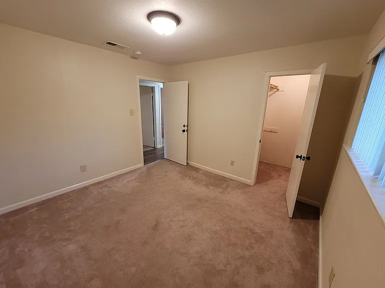 629 Perdido Dr — Photo 17