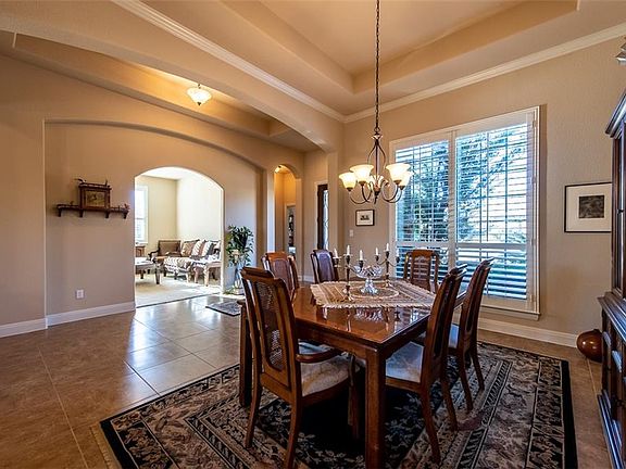 4th image of 4733 Mont Blanc Dr