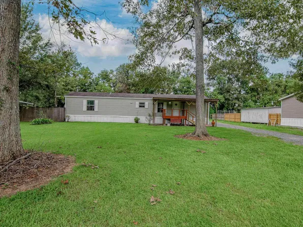 13464 Leon A Babin Sr Rd, Gonzales, LA 70737