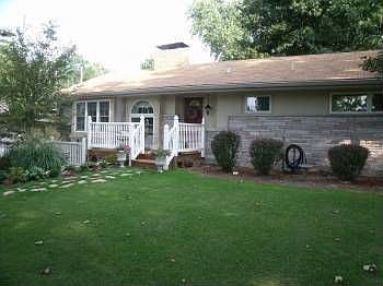 1st image of 1017 W Frisco Ave