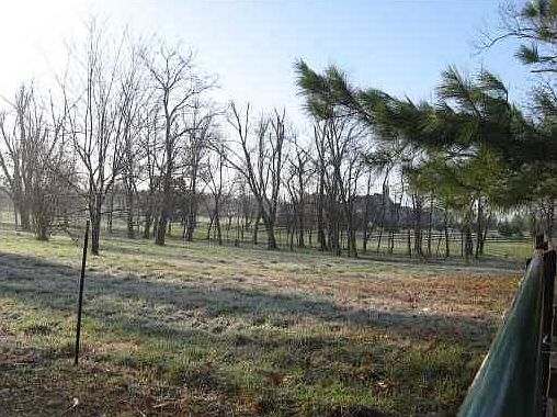 2nd image of 3566 Oakland Zion Rd