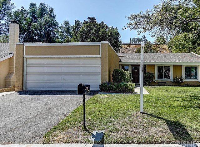 1st image of 27061 Las Mananitas Dr