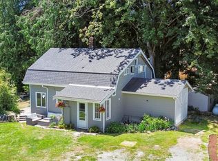 3066 Gold Crescent Ct, Camano Island, WA