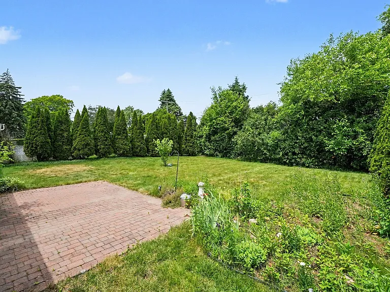 29668 Edward Pl — Photo 14